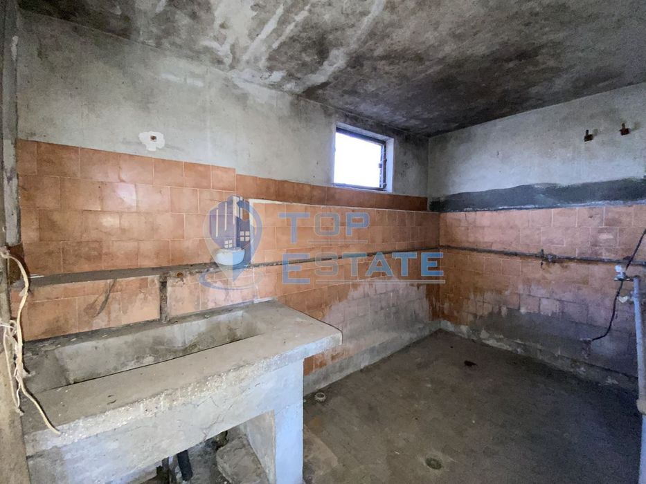 Продава се Къща в с. Патреш, Област Велико Търново - 100 кв.м за 138 €/кв.м - Снимка #9