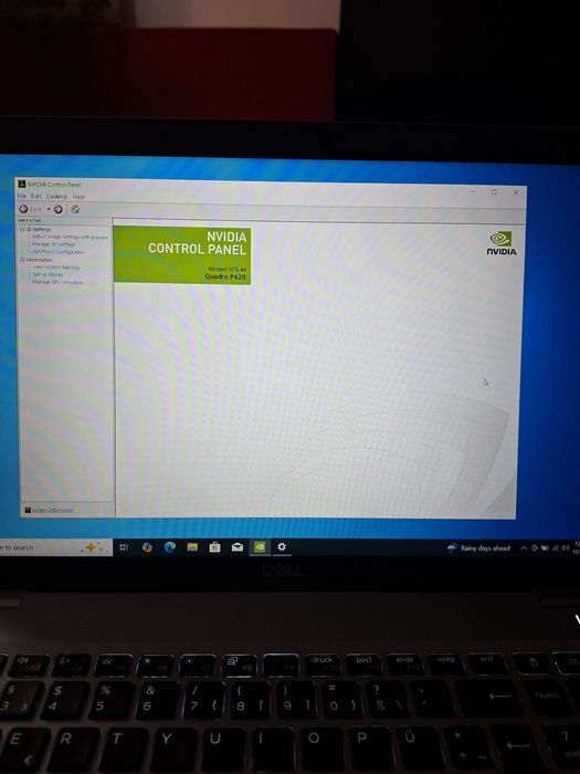 Laptop Dell Precision 3551/ i7-10850H/ Nvidia Quadro P620