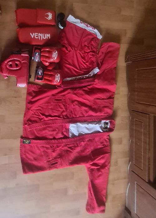 полный комплект формы доя боевого самбо ( в хорошем качестве)