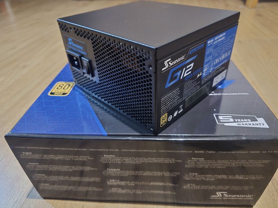 Захранване Seasonic G12 GM-650 80+ Gold полу-модулно