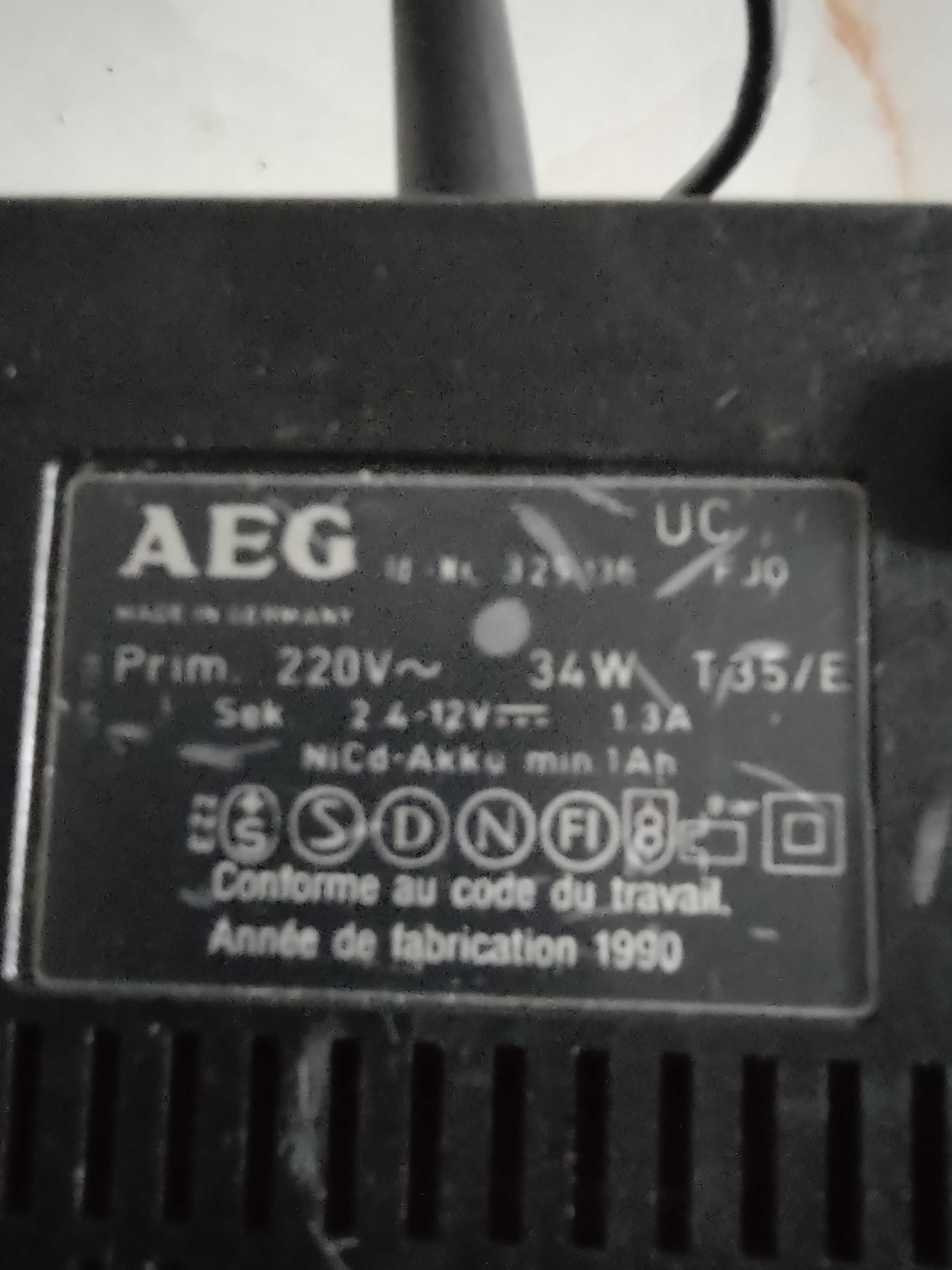 Зарядно за винтоверт AEG 2.4 - 12V