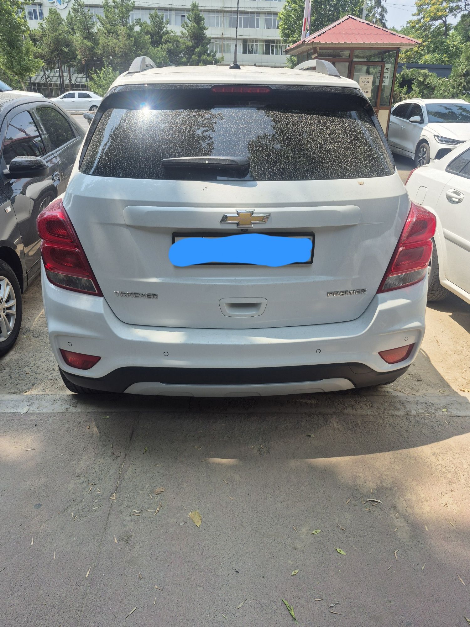 Tracker 1 sotiladi