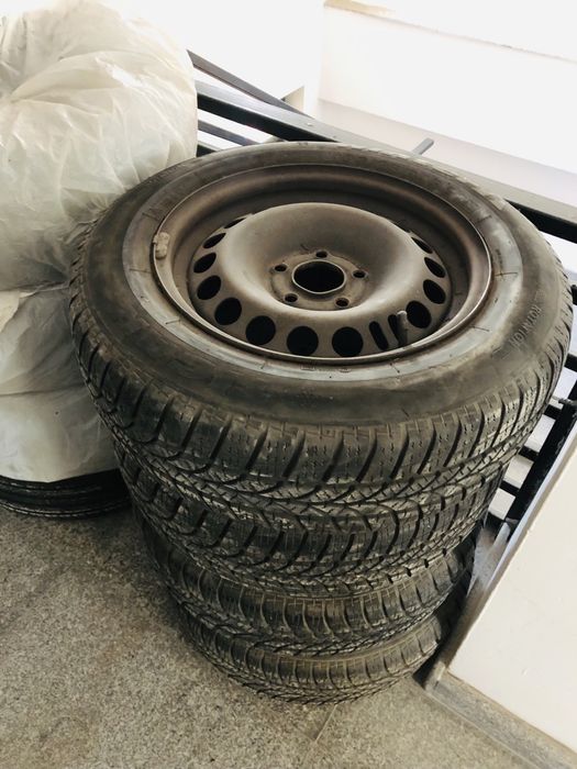 Anvelope 195/65/15 cu jante 5x112