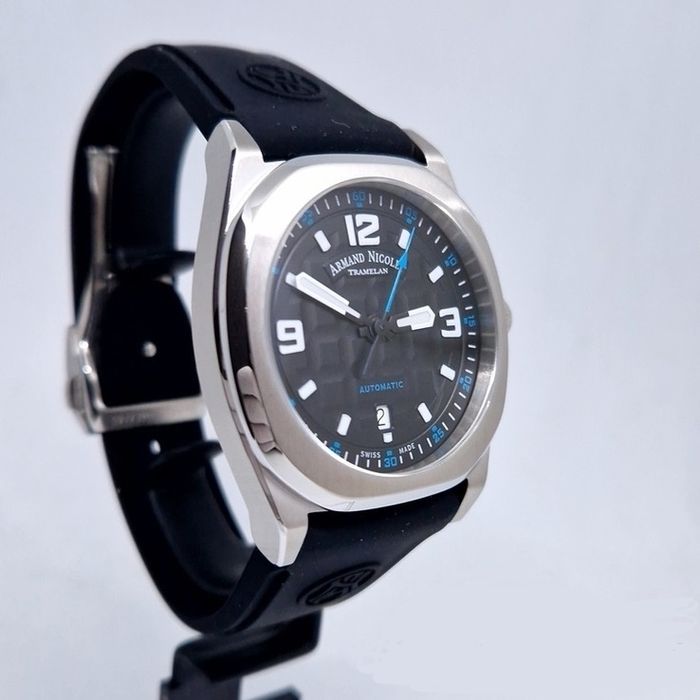 Швейцарские часы Armand Nicolet, механические