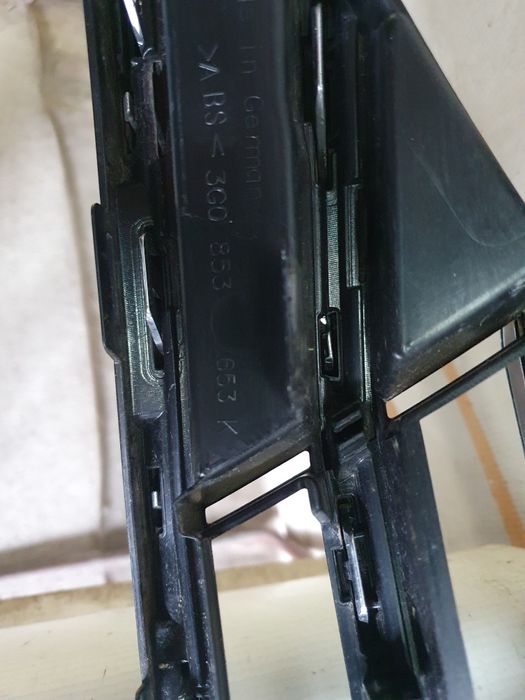 Grila radiator VW Passat B8 R Line Facelift dupa 2018 cod 3G0853653K