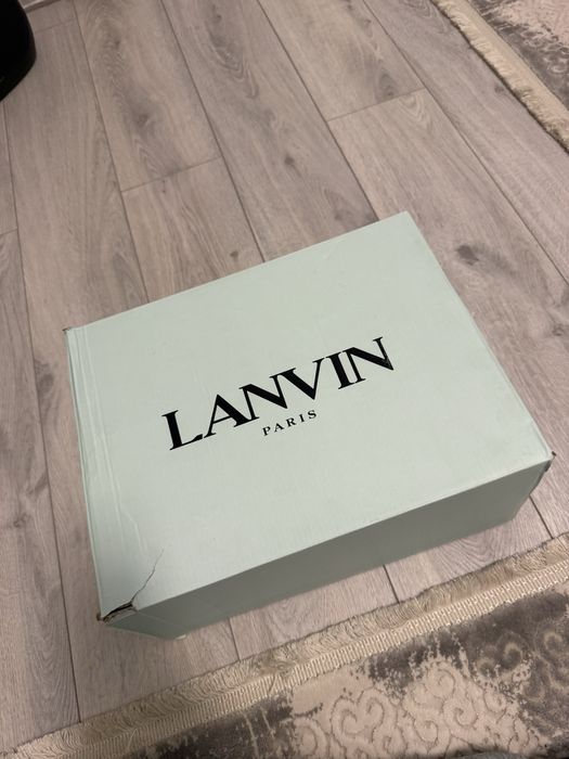 vand lanvin 45 in stare foarte buna