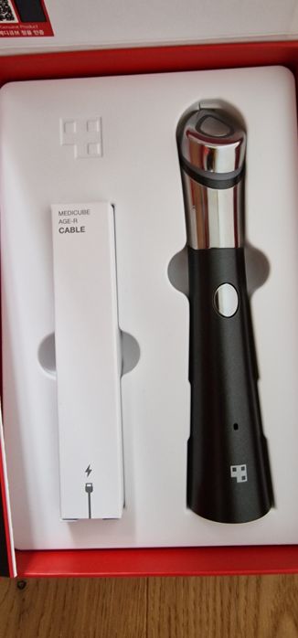 Medicube Age Booster