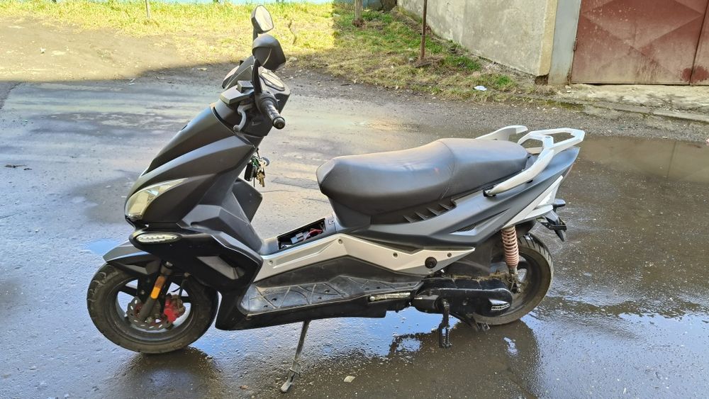 Jiajue (honda)Scuter 49 cm