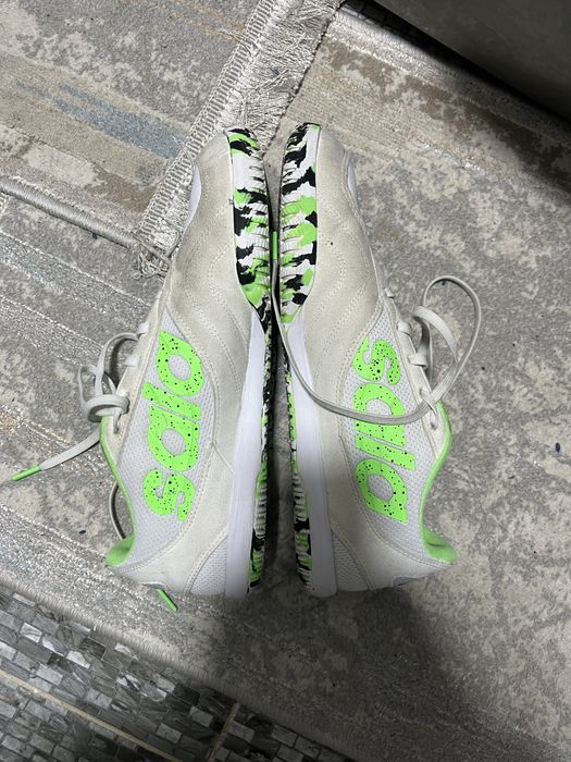 Футзалки адилас сала