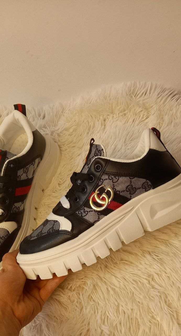 Adidasi damă gucci