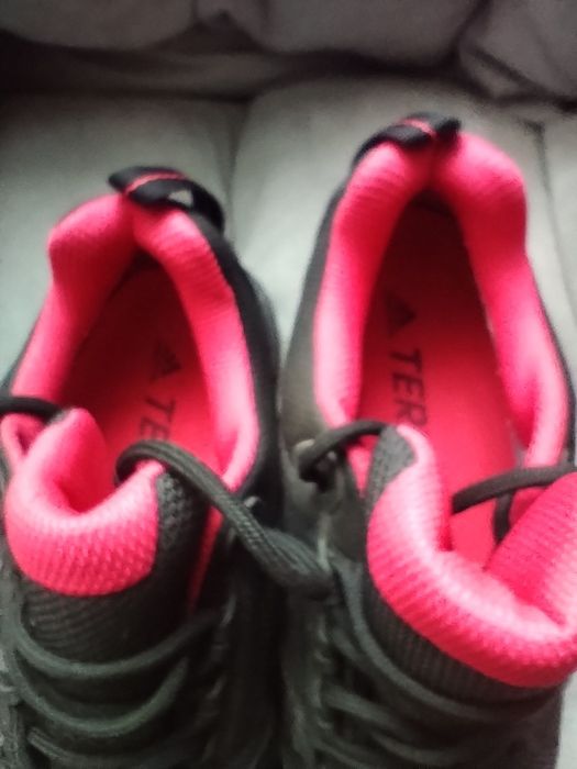 дамски туристически обувки ADIDAS TERREX 36 и 2/3ти нови