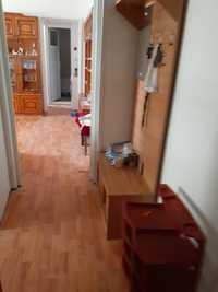 Inchiriez apartament 2 camere decomandat Craiovita