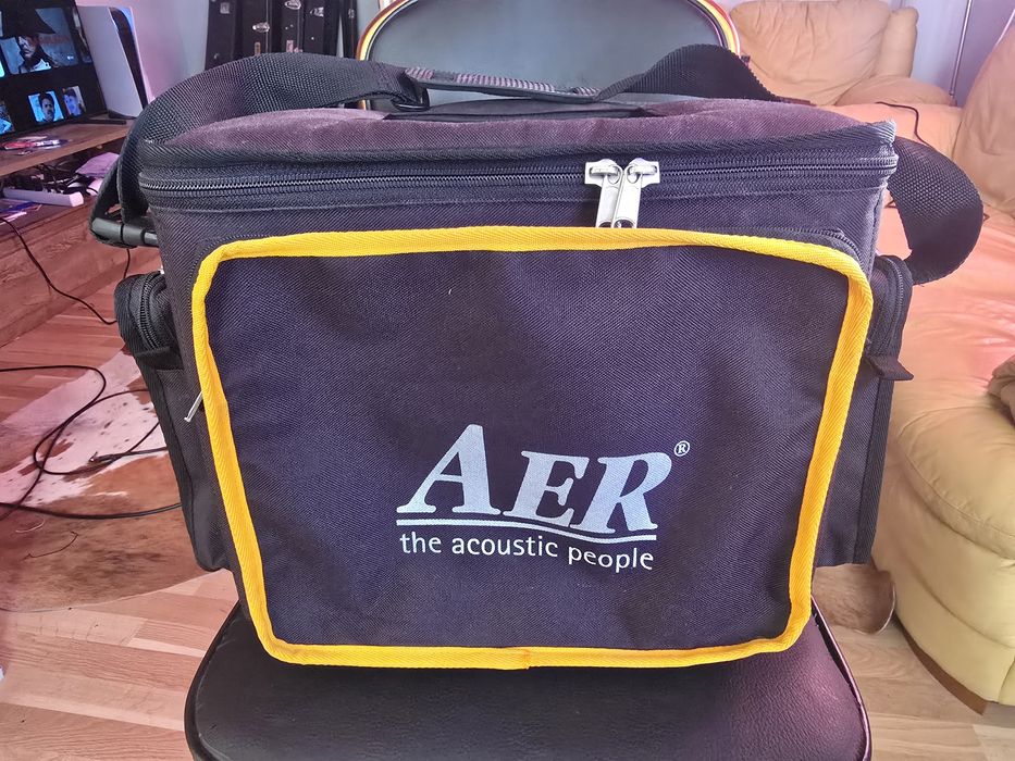 AER Compact 60w китарен усилвател