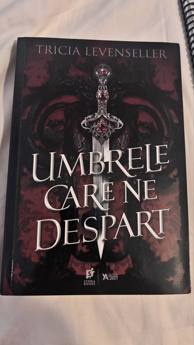 Umbrele care ne despart