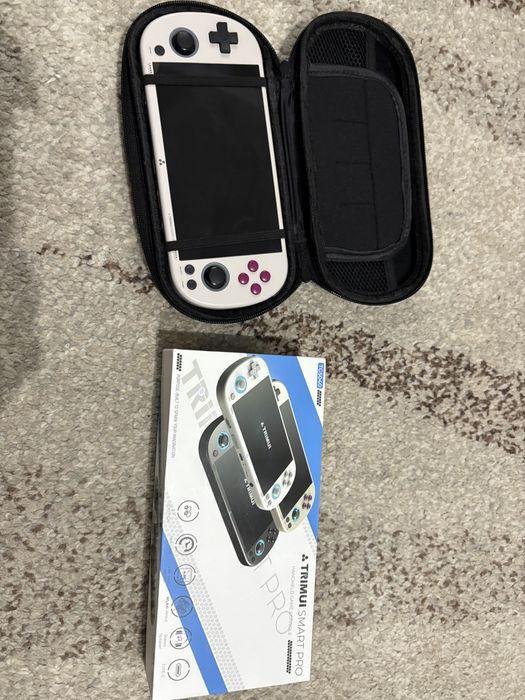 Consola Portabila Trimui Smart Pro, pachet complet + cadouri