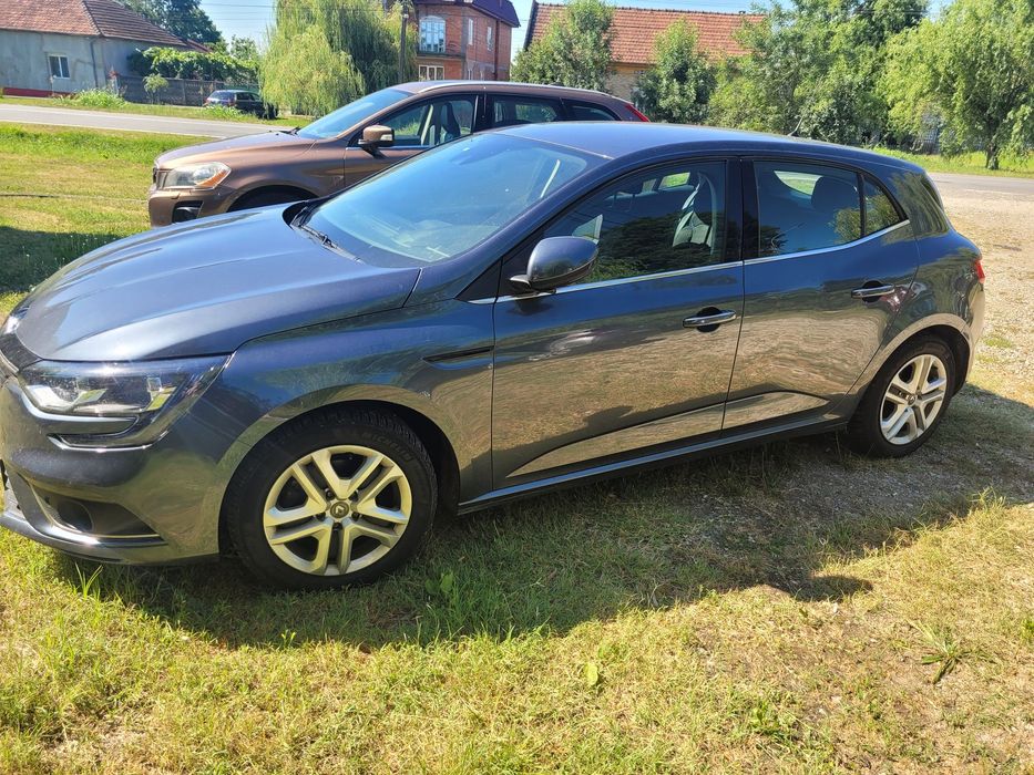 dezmembrez renault megan 4 2019