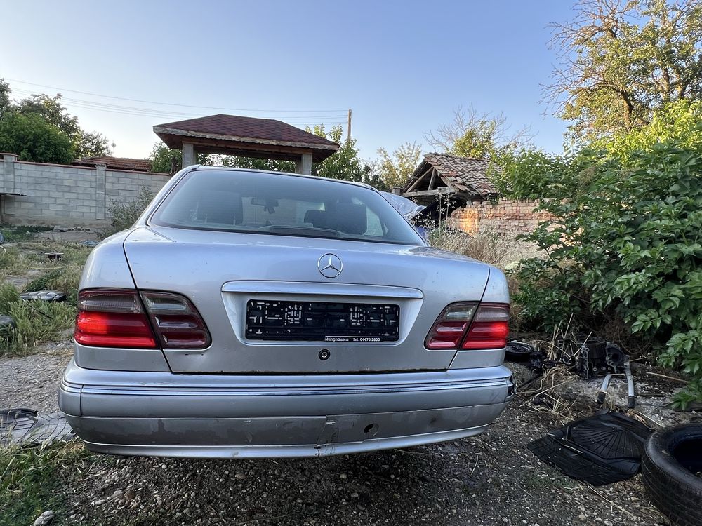 Mercedes W210 Facelift 2001г – 2.2 CDI – НА ЧАСТИ, БЕЗ РЪЖДА