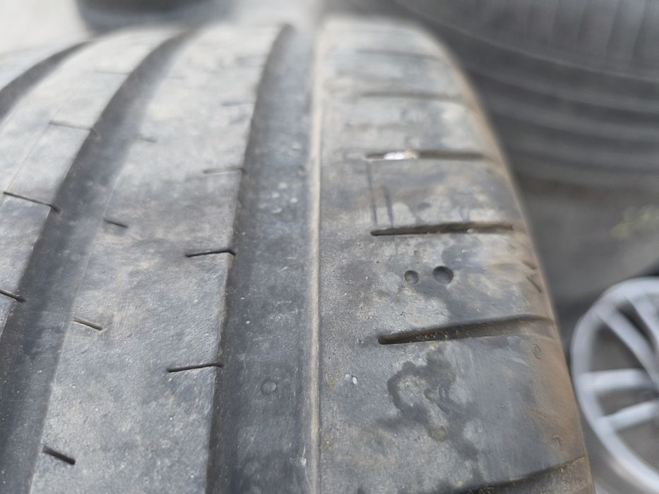 4бр 225 35 18 - Hankook Ventus S1 evo Z - DOT 2023