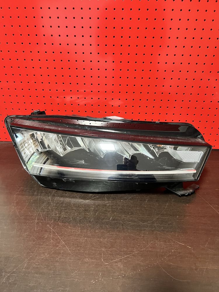 Far dreapta full led fara lupa Skoda Octavia 4 nonfacelift