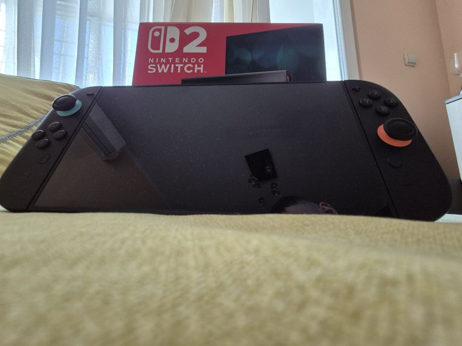 Nintendo Switch 2 в Перфектно състояние