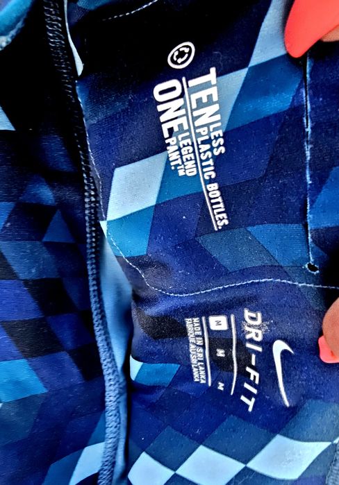 Nike оригинален дамски клин М размер