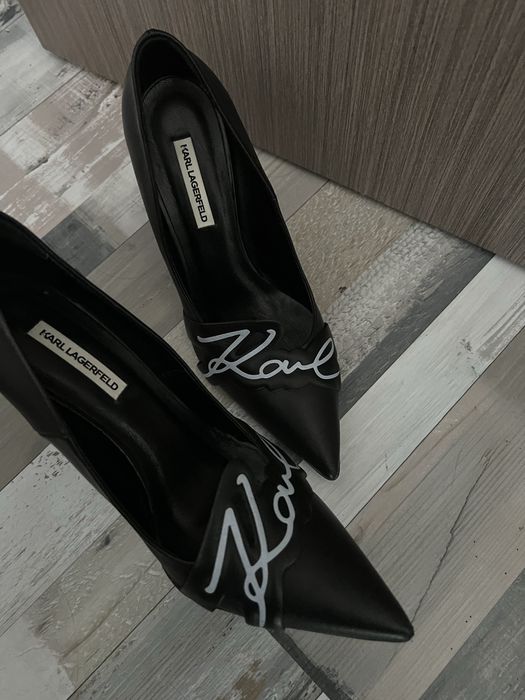 Токчета Karl Lagerfeld