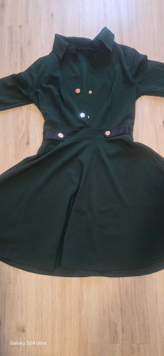 Рокля, тъмнозелена