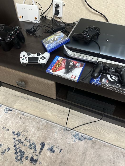 Playstation 4 Pro 1tb