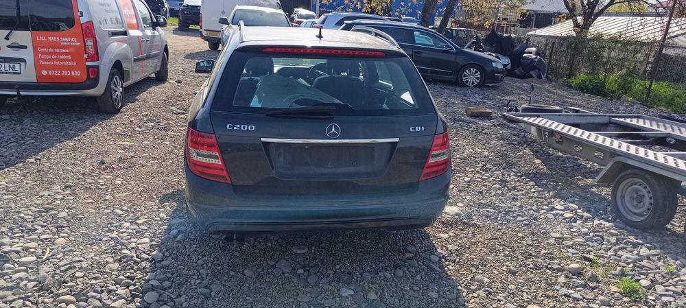 Dezmembrez Mercedes C Class W204 2.2 Cdi 2013