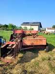 Vând Balotieră Massey Ferguson