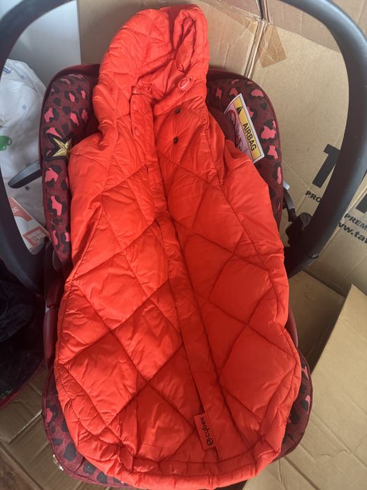 Snogga mini by cybex  impermeabil rezistent pana la -10 grade