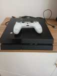 Sony PlayStation 4