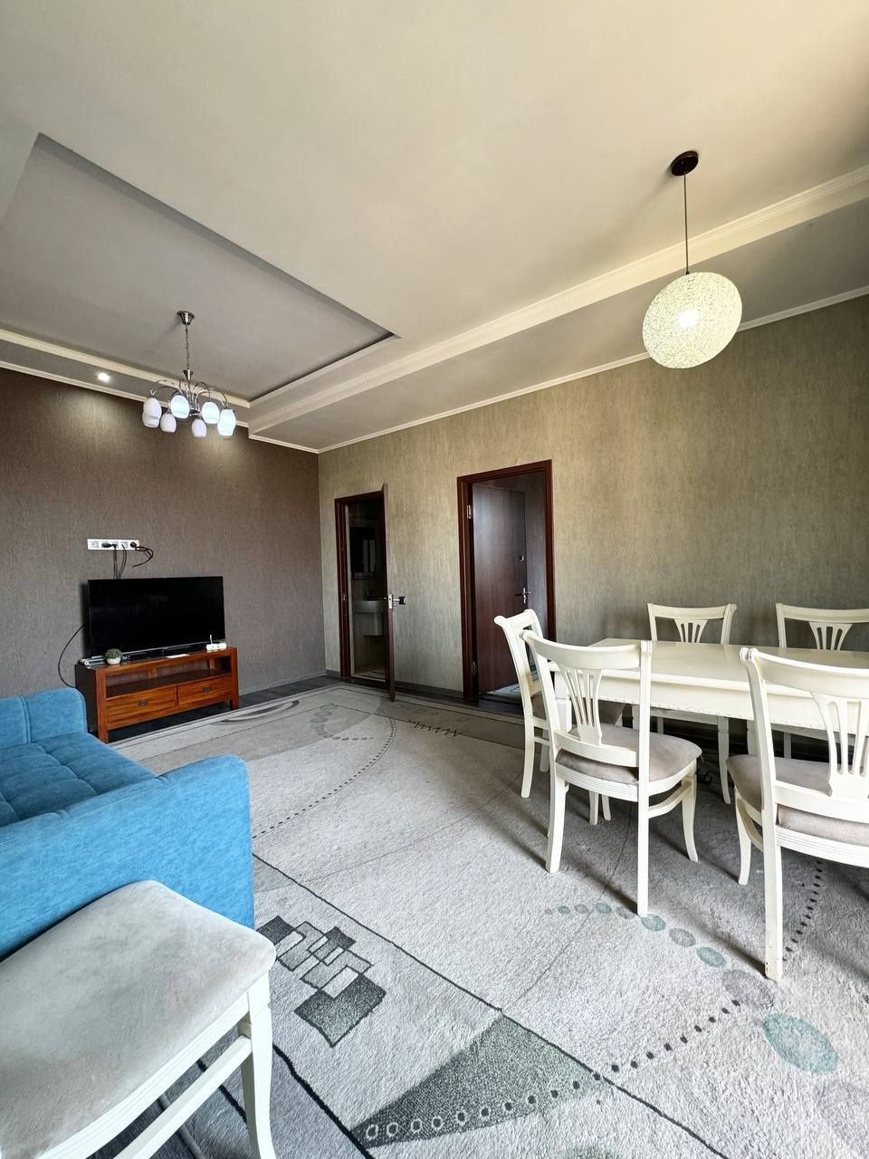 ЖК "Golden House"  Паркентский. ор: Корзинка макро. 2/9/9. 54м² Люкс.