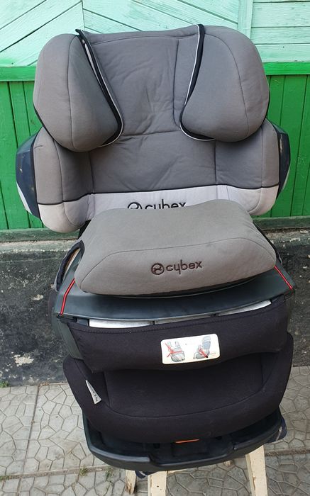 Детское автокресло Cybex Pallas S-Fix. С 9 месяцев  до 12 лет