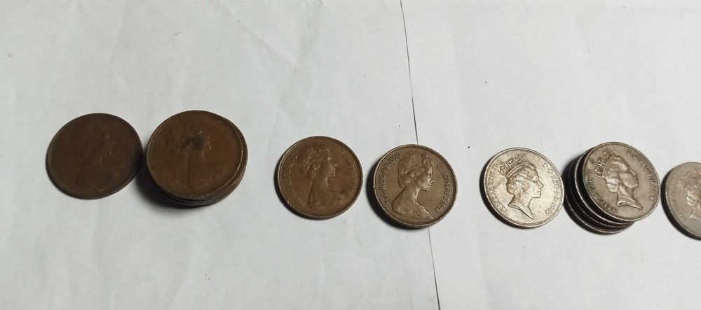 Монети от 1 и 2 пенса