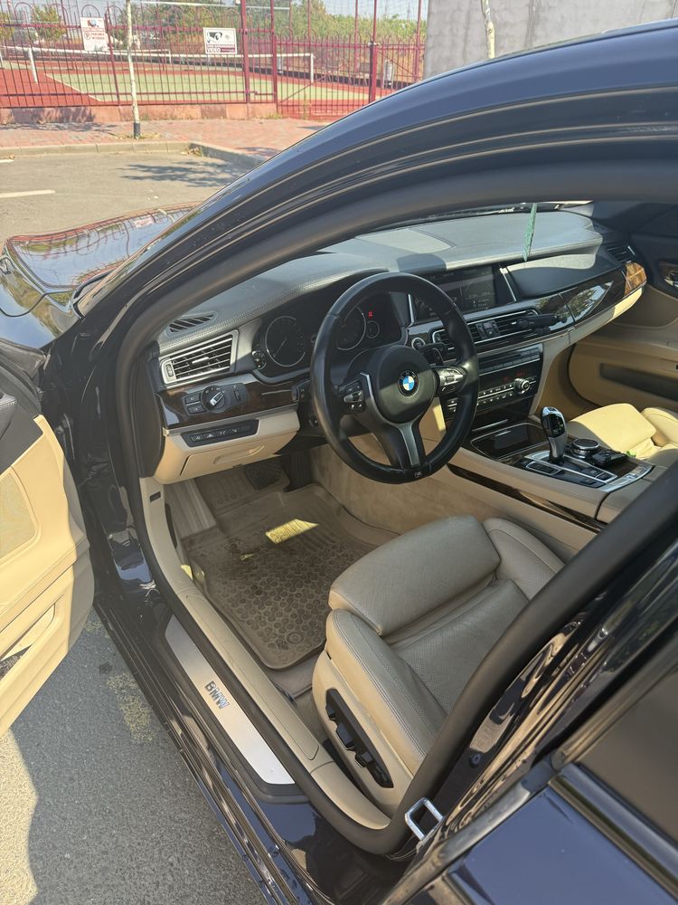 Vand bmw 730d f02