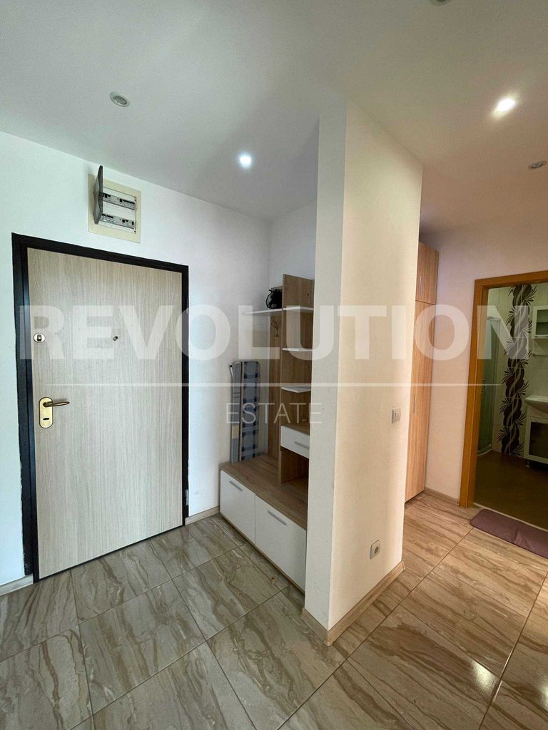 Дава се под наем Двустаен апартамент в Пловдив, Кършияка - 85 кв.м за 375 € - Снимка #7