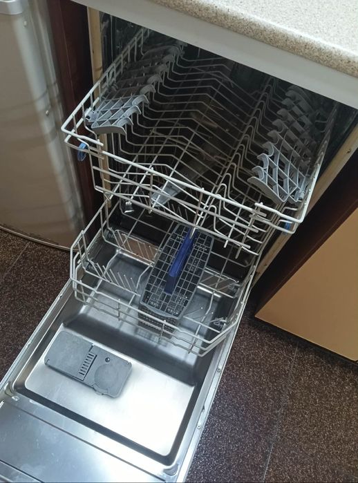 Съдомиялна Беко.