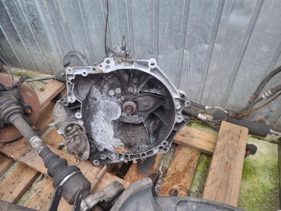 Cutie viteze peugeot 307 1.6 hdii  110 cp