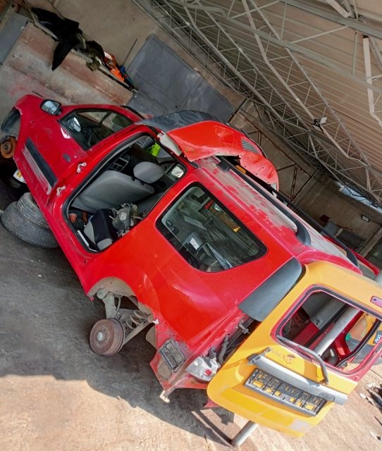 Volan simplu Dacia Logan prima generatie (facelift)