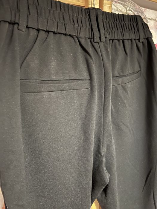 Черен панталон Only