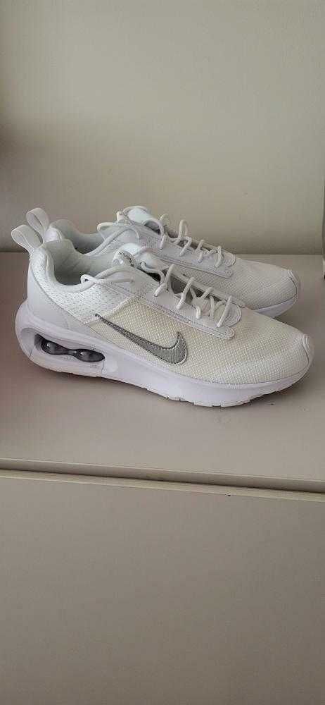 Nike Air Max INTRLK Lite дамски