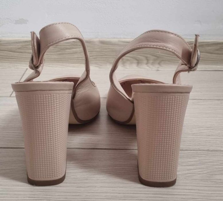 Pantofi decupați cu toc, Benvenuti, 38