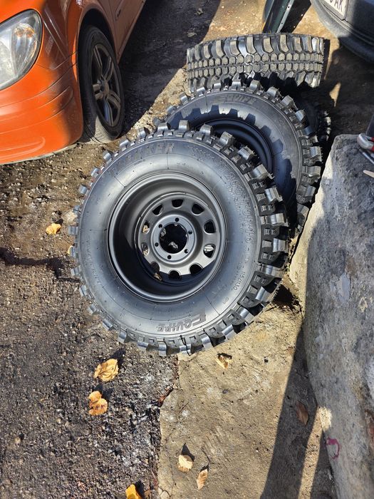 265/70R16C гуми с джанти офроуд