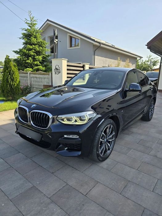 BMW X4 Stare perfecta , toate reviziile făcute la Automobile Bavaria