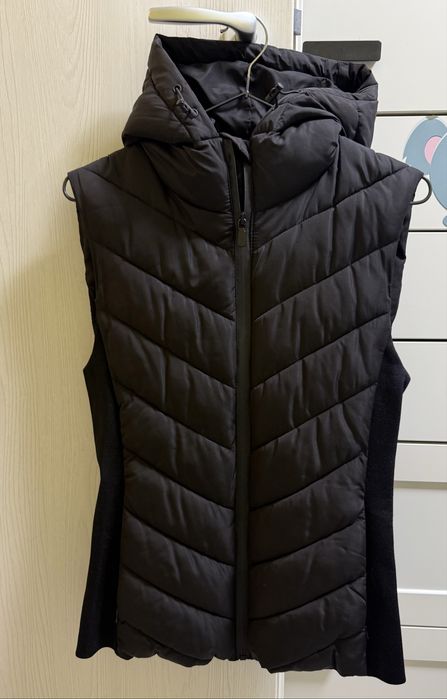 Vesta de dama ZARA S cu gluga