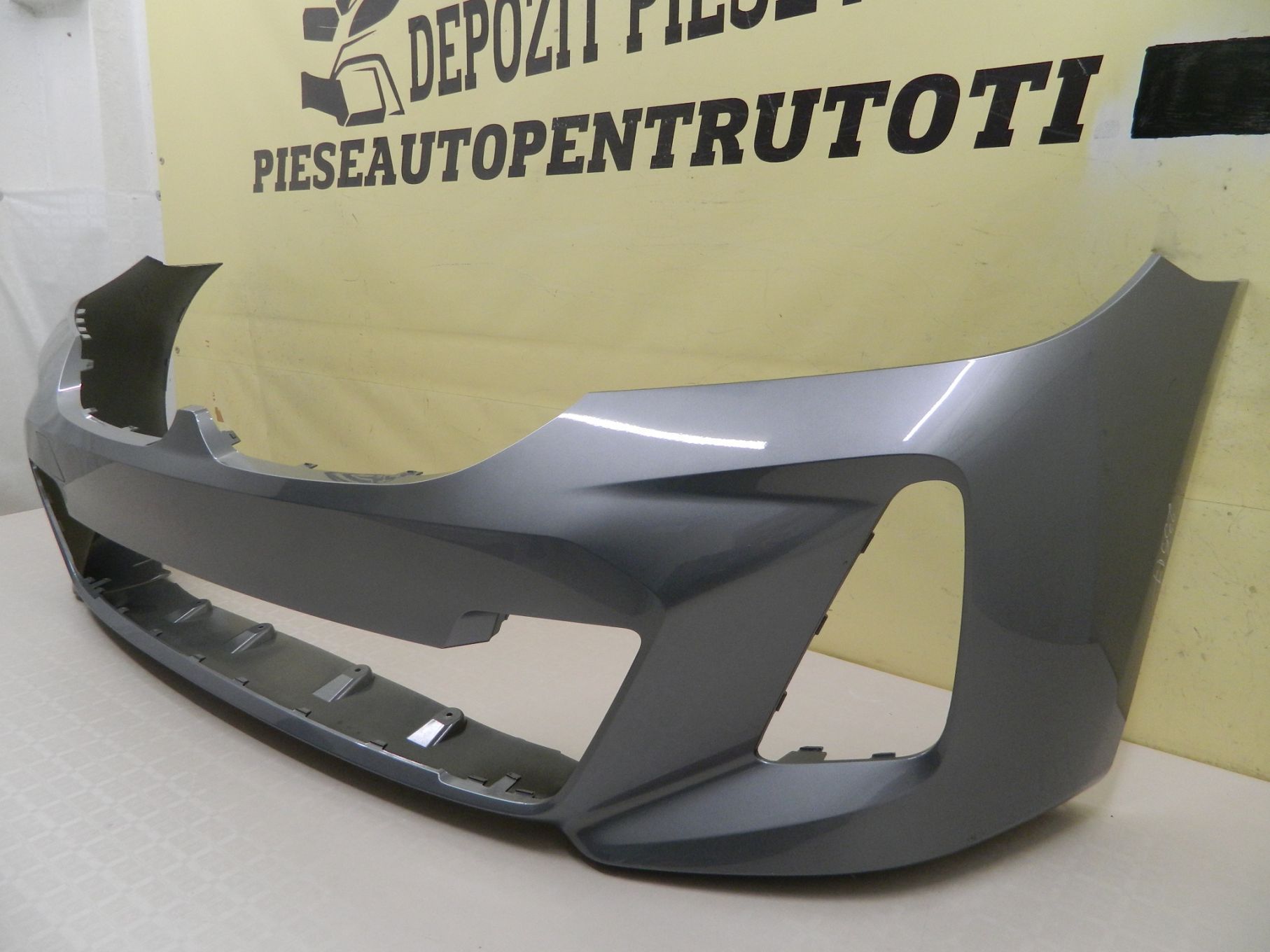 Bara fata BMW seria 6 GT G32 M-Sport LCI, 2021, 2022, 2023, 2024, cod origine 51118078784.