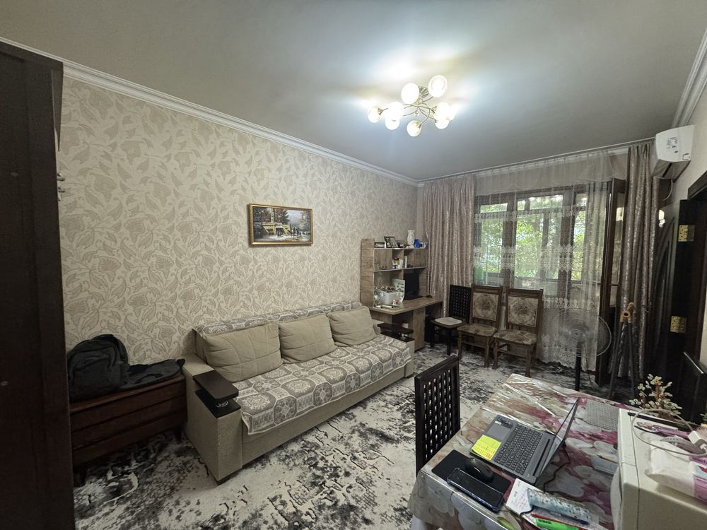 Продам 3х-ком/2/4 м-в Ялангач  — заходи и живи!