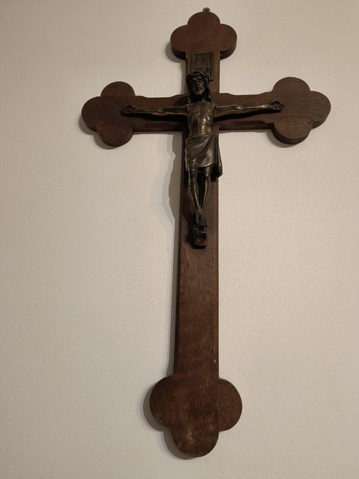 Crucifix vechi lemn masiv -alama de dimensiuni mari