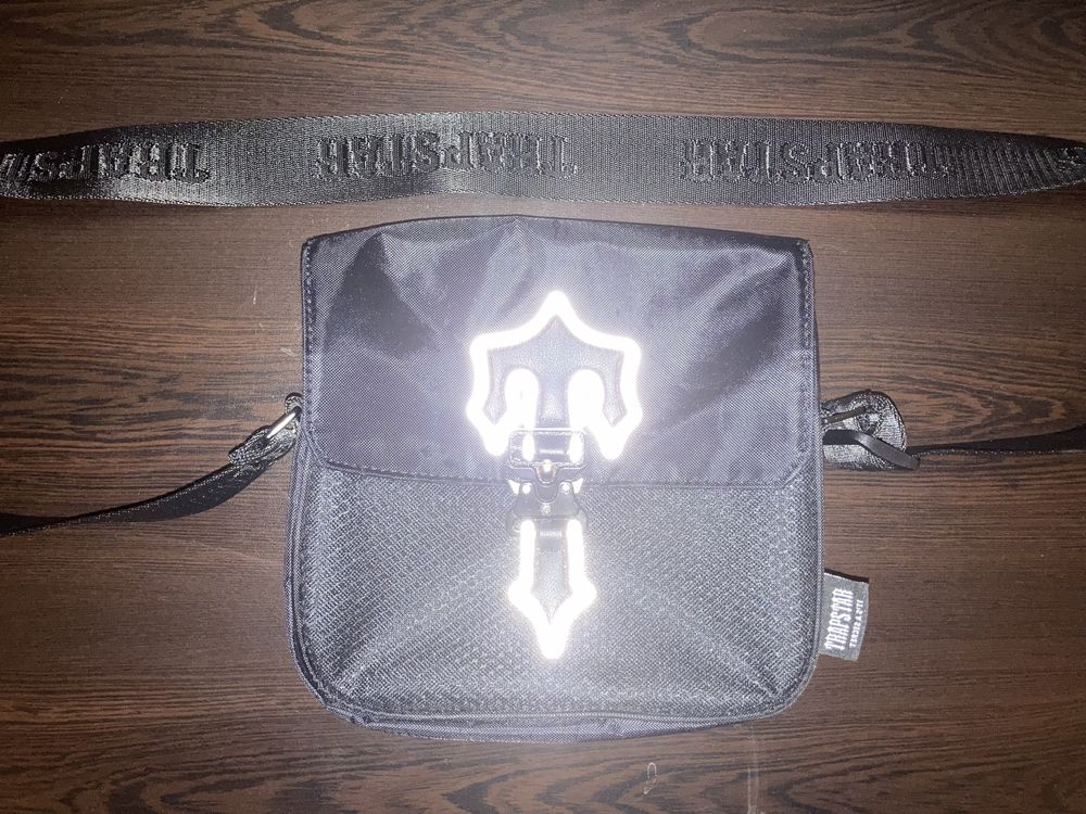 Trapstar Messenger Bag Чантичка